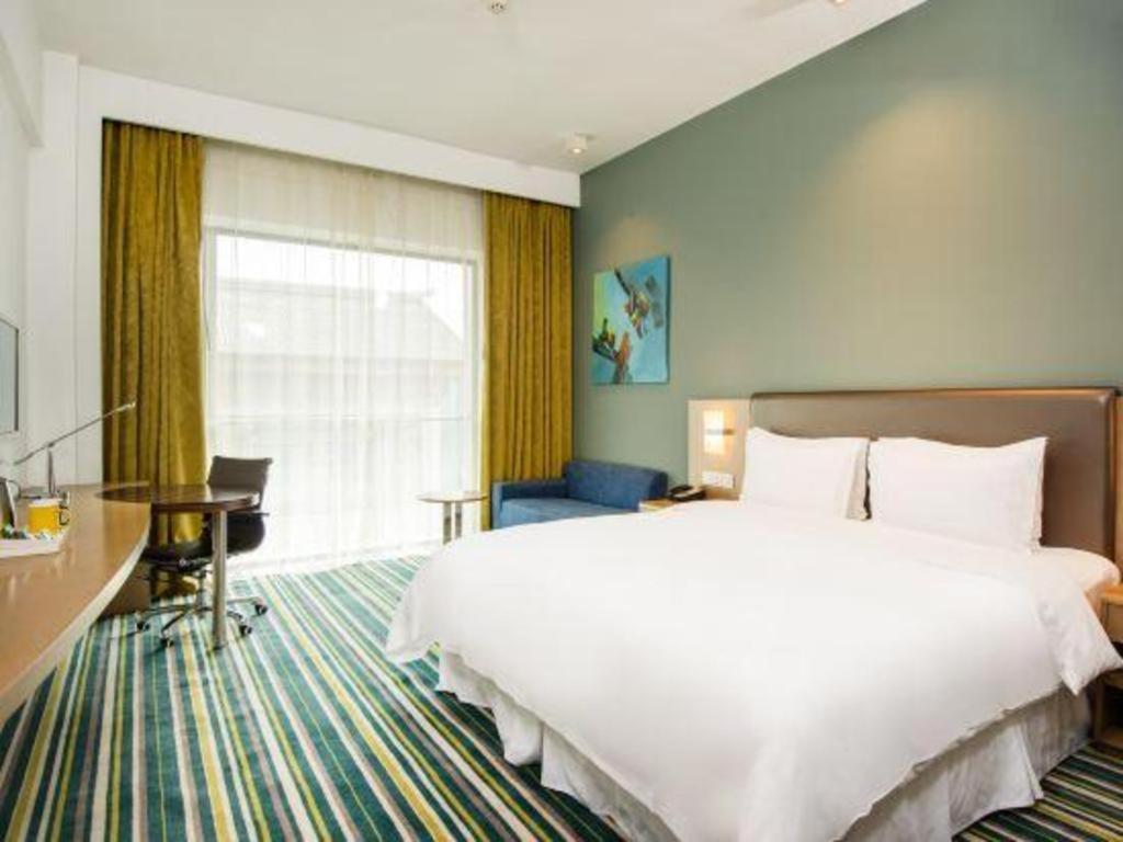 Holiday Inn Express Dujiangyan Ancient City מראה חיצוני תמונה
