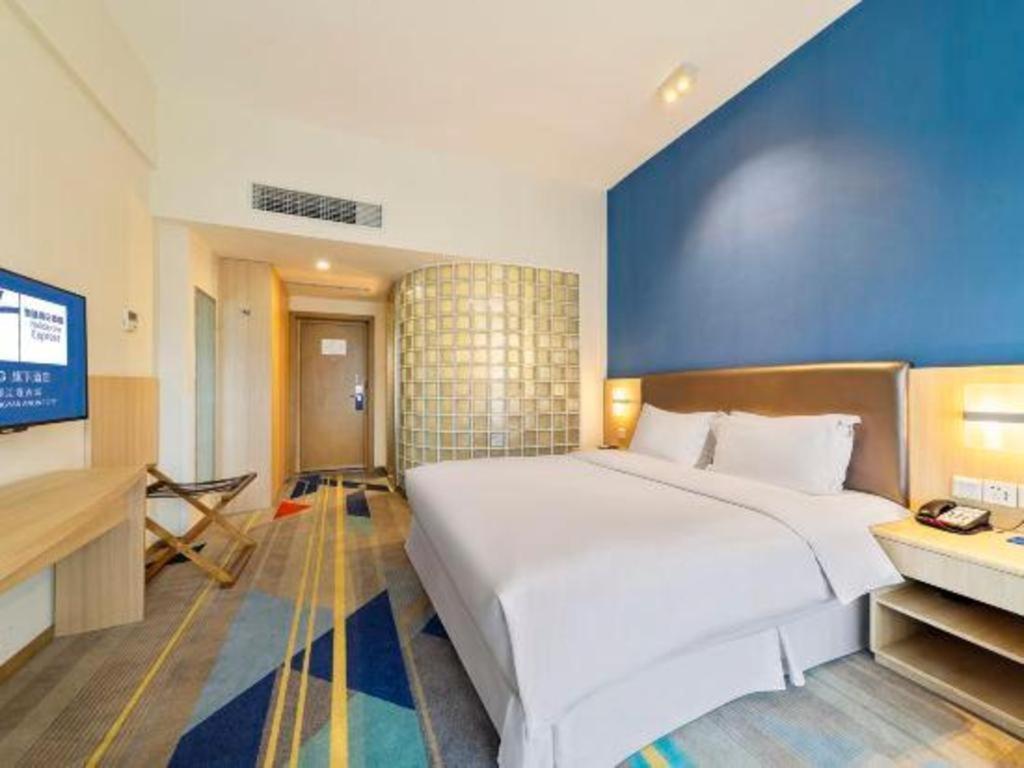 Holiday Inn Express Dujiangyan Ancient City מראה חיצוני תמונה