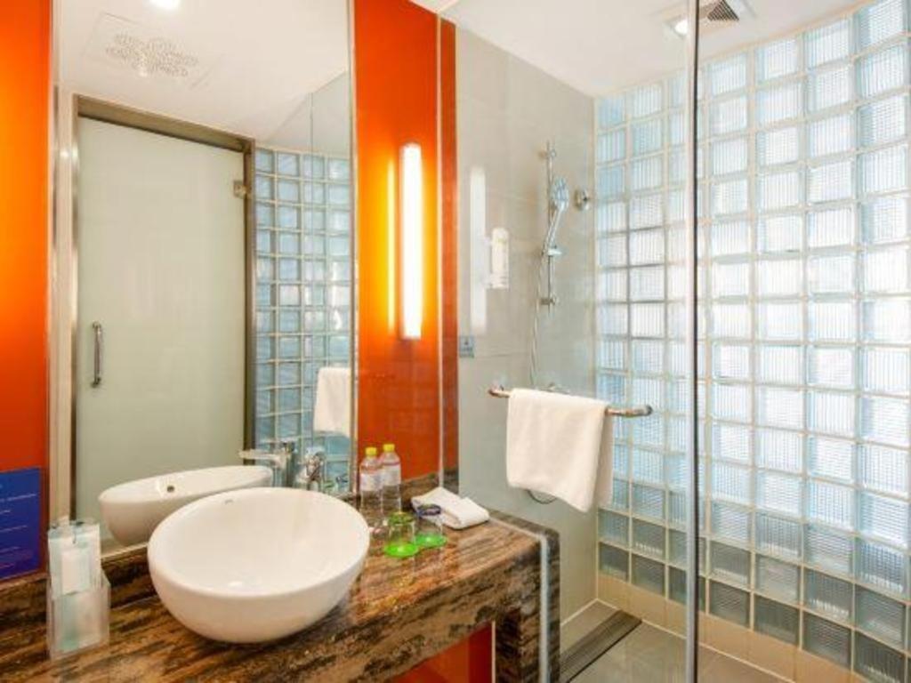 Holiday Inn Express Dujiangyan Ancient City מראה חיצוני תמונה