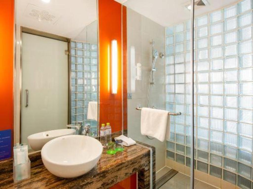 Holiday Inn Express Dujiangyan Ancient City מראה חיצוני תמונה